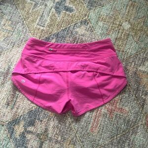 lululemon sonic pink speed up shorts